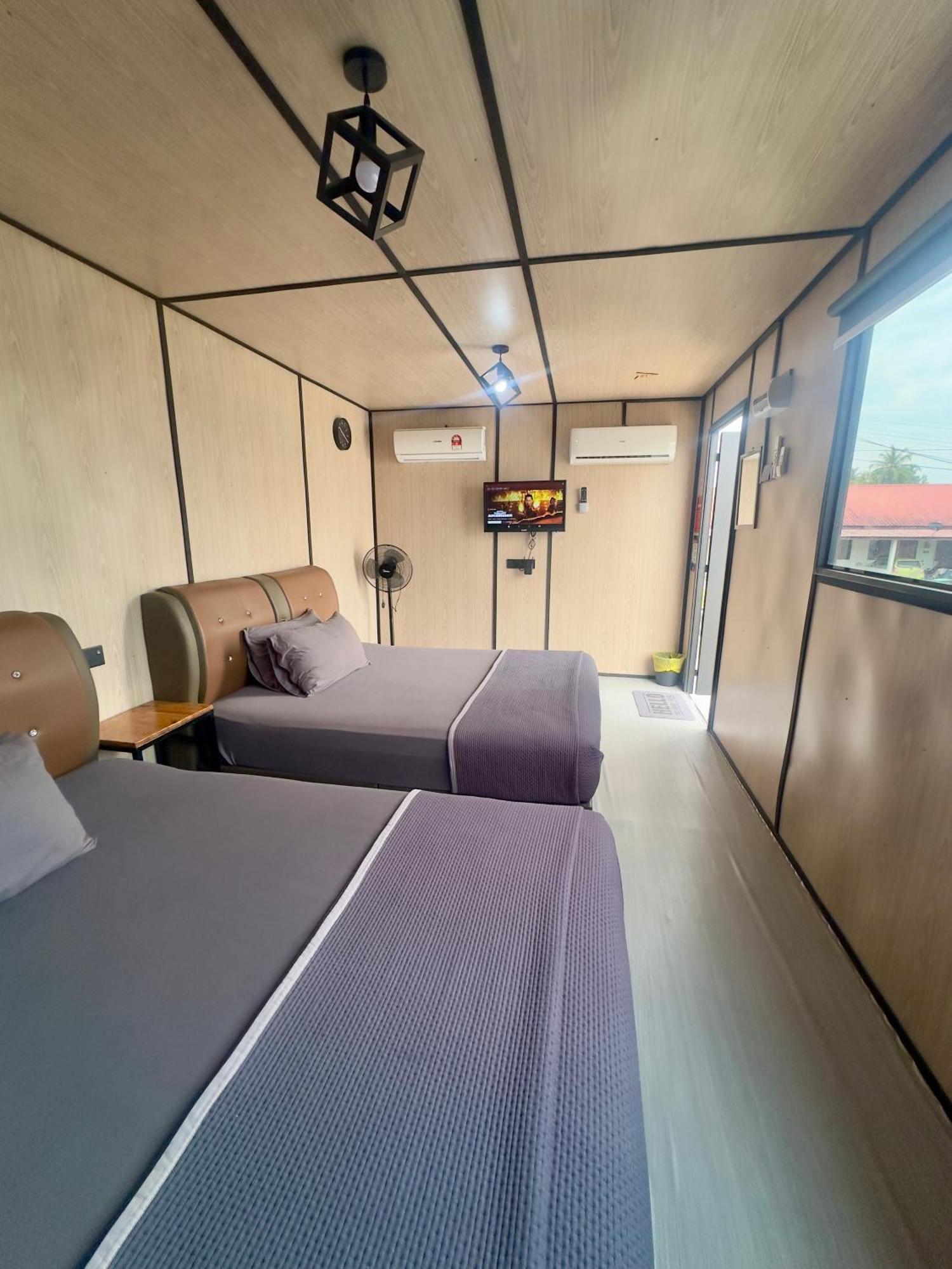 Padang Besar Gray Cabin Buitenkant foto